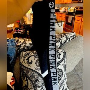 Medium Pink leggings